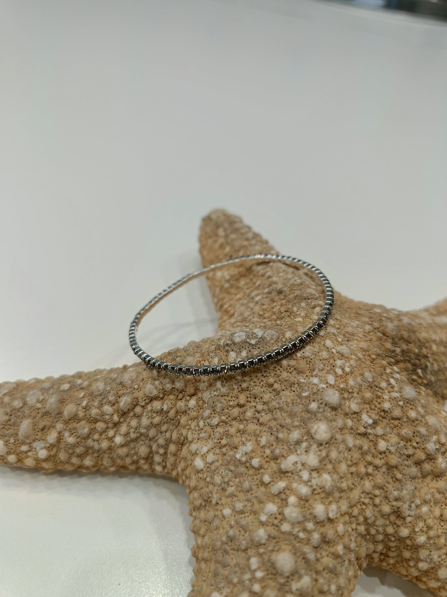 Set 3 Bracciali in Acciaio con Strass – Eleganza Multicolor in un Solo Gesto