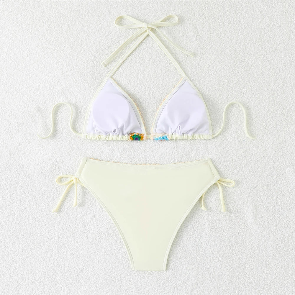 Bikini beige chiaro crochet micro 2025, stile elegante e femminile