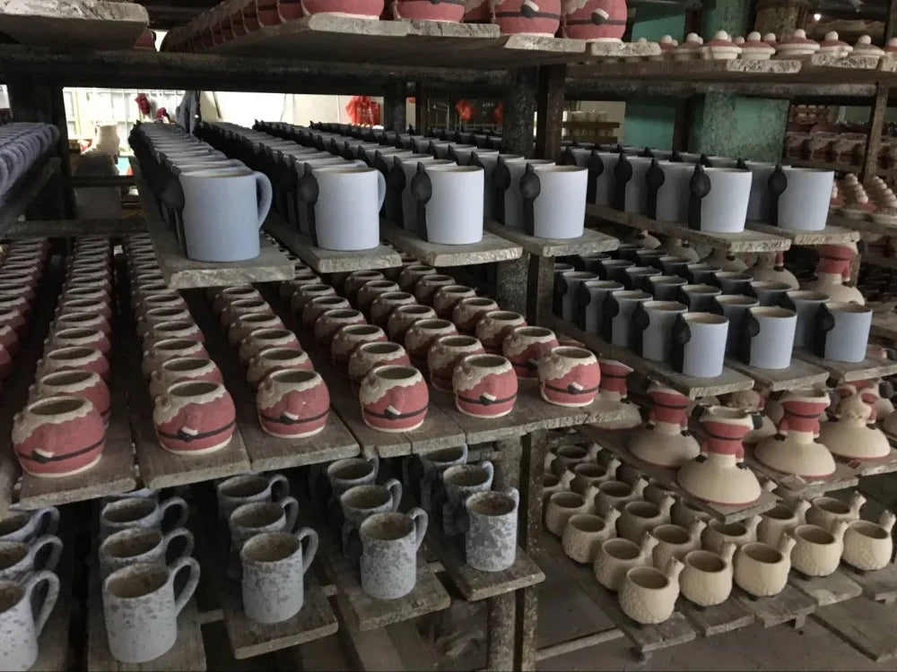 Set 2 Tazze Ceramica con Gatti che Si Baciano – Regalo Romantico per Coppie San Valentino