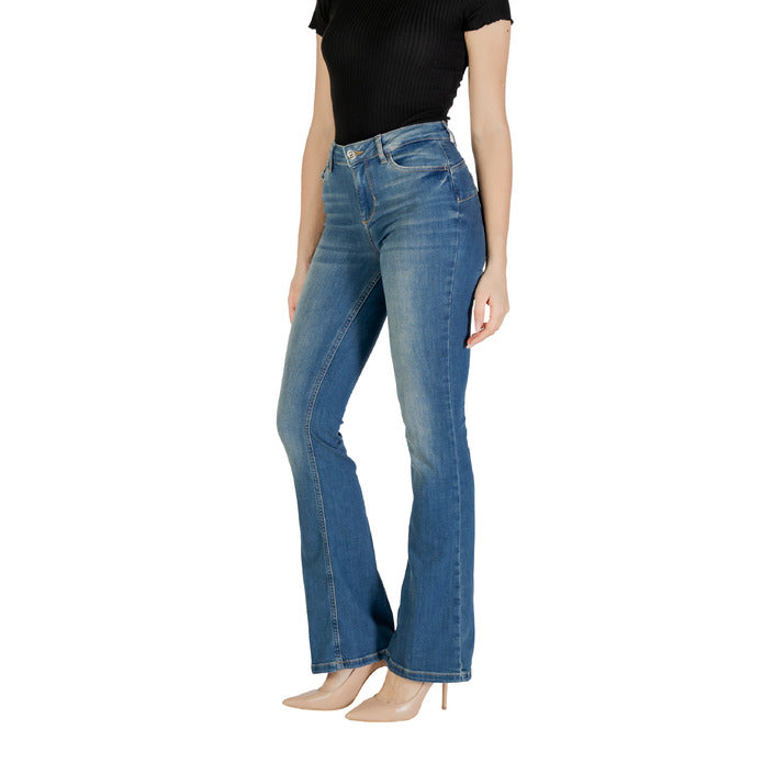 Jeans blu aderenti da donna Liu Jo, modello skinny con tasche e chiusura a zip e bottone.