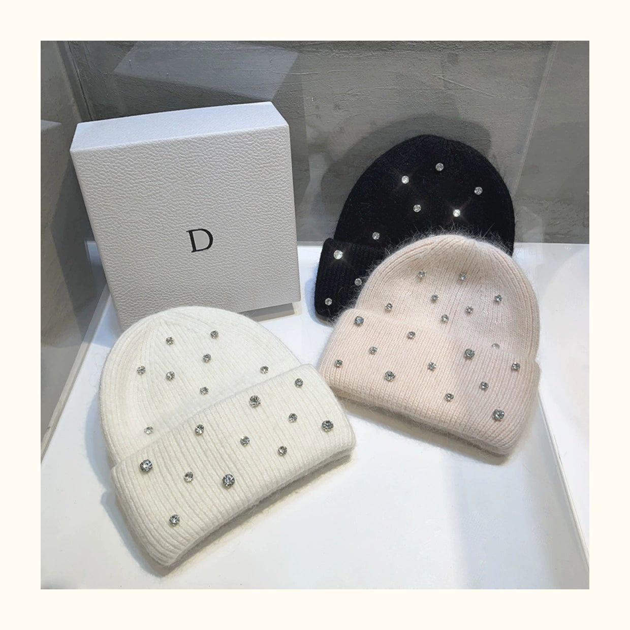 Cappello invernale con strass e pelliccia – Berretto a maglia con perline lucenti per donna, caldo e fashion