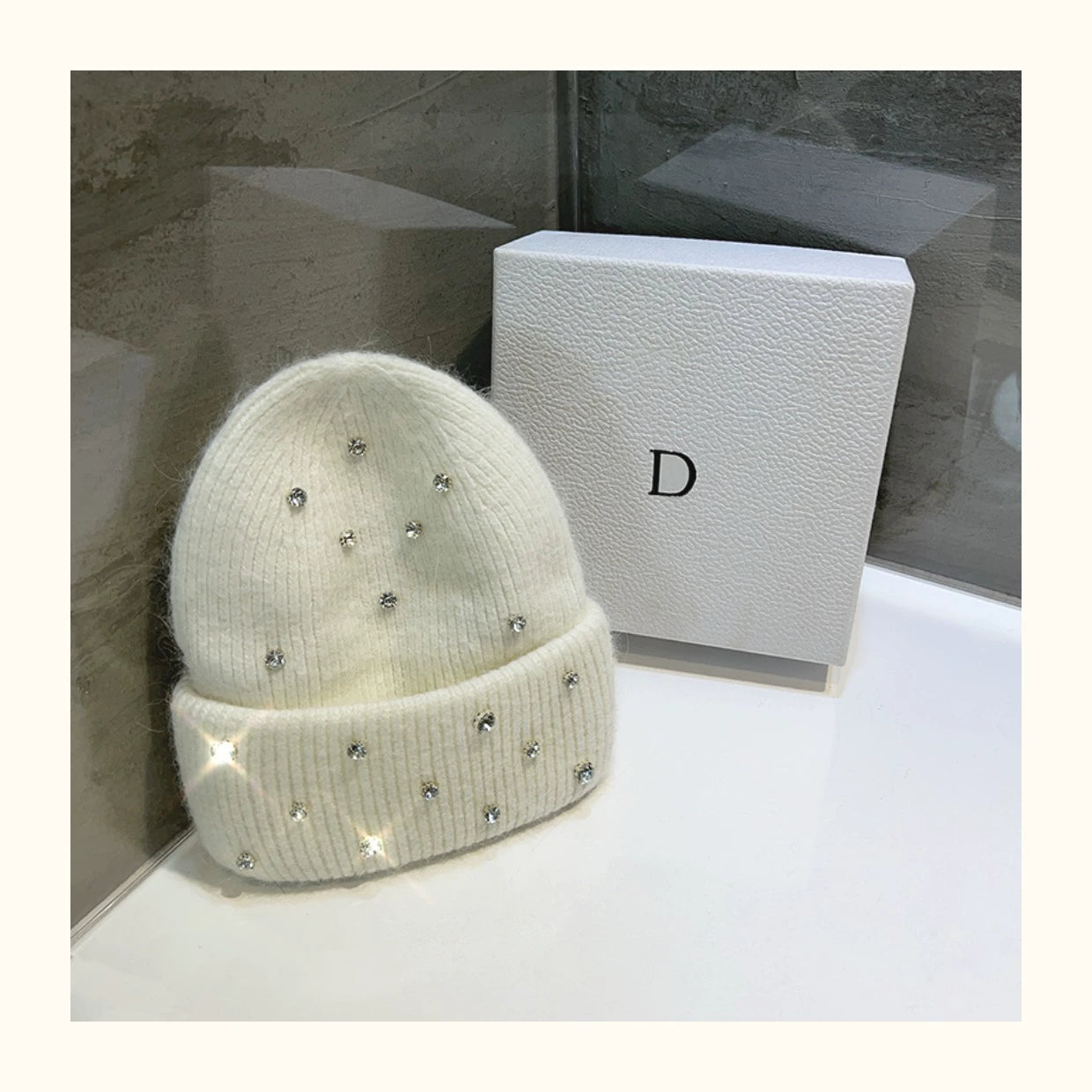 Cappello invernale con strass e pelliccia – Berretto a maglia con perline lucenti per donna, caldo e fashion
