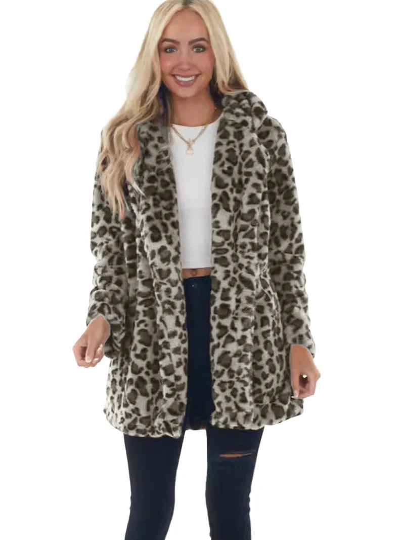Cappotto donna oversize leopardo – abbigliamento autunno/inverno 2025, stampa leopardata, vestibilità ampia, top casual