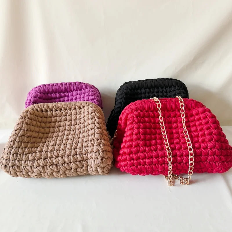Clutch donna crochet fatta a mano – pochette artigianale intrecciata ideale per il giorno