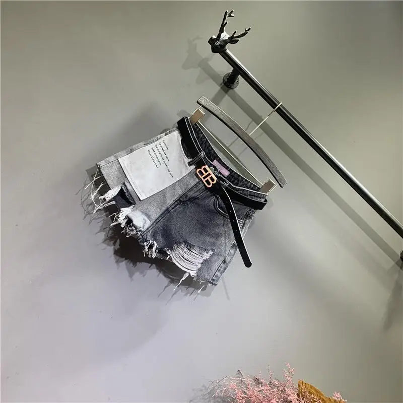 Denim shorts donna estate 2025 bicolore – vita alta, gamba larga, grafica e strappi – look urbano e trendy