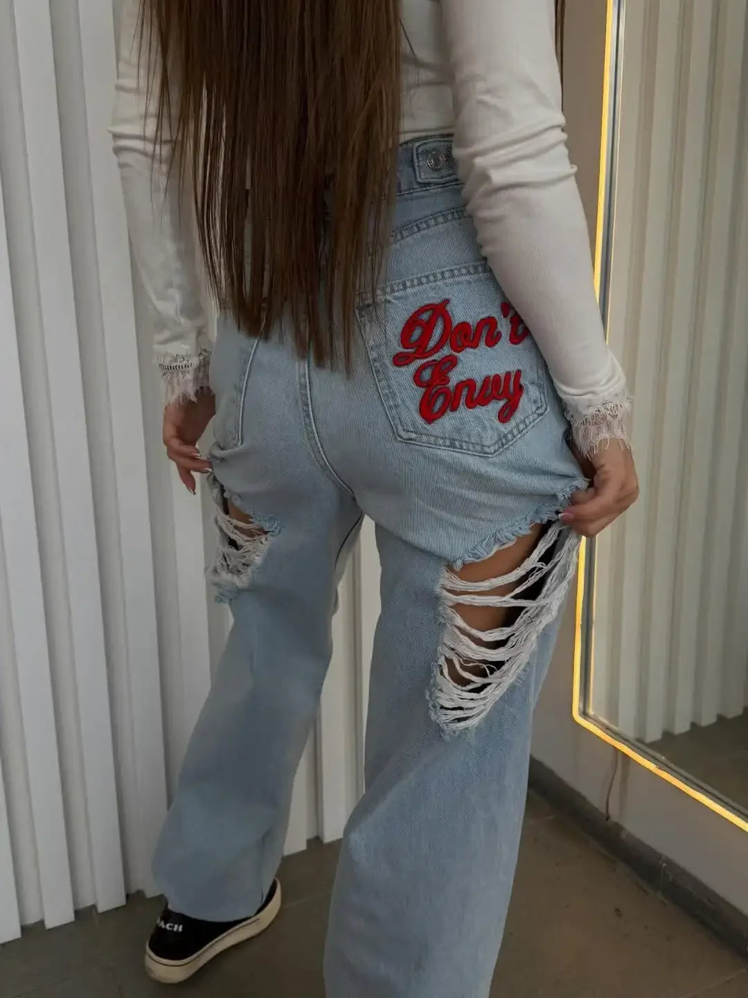 Shorts Jeans Donna Vita Alta con Ricamo Don’t Touch