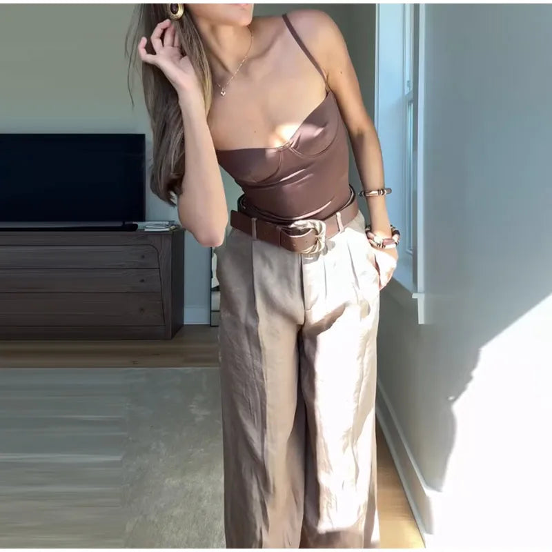 Completo donne 2025 – Pantaloni vita alta largo + body + top in coordinato con cintura inclusa