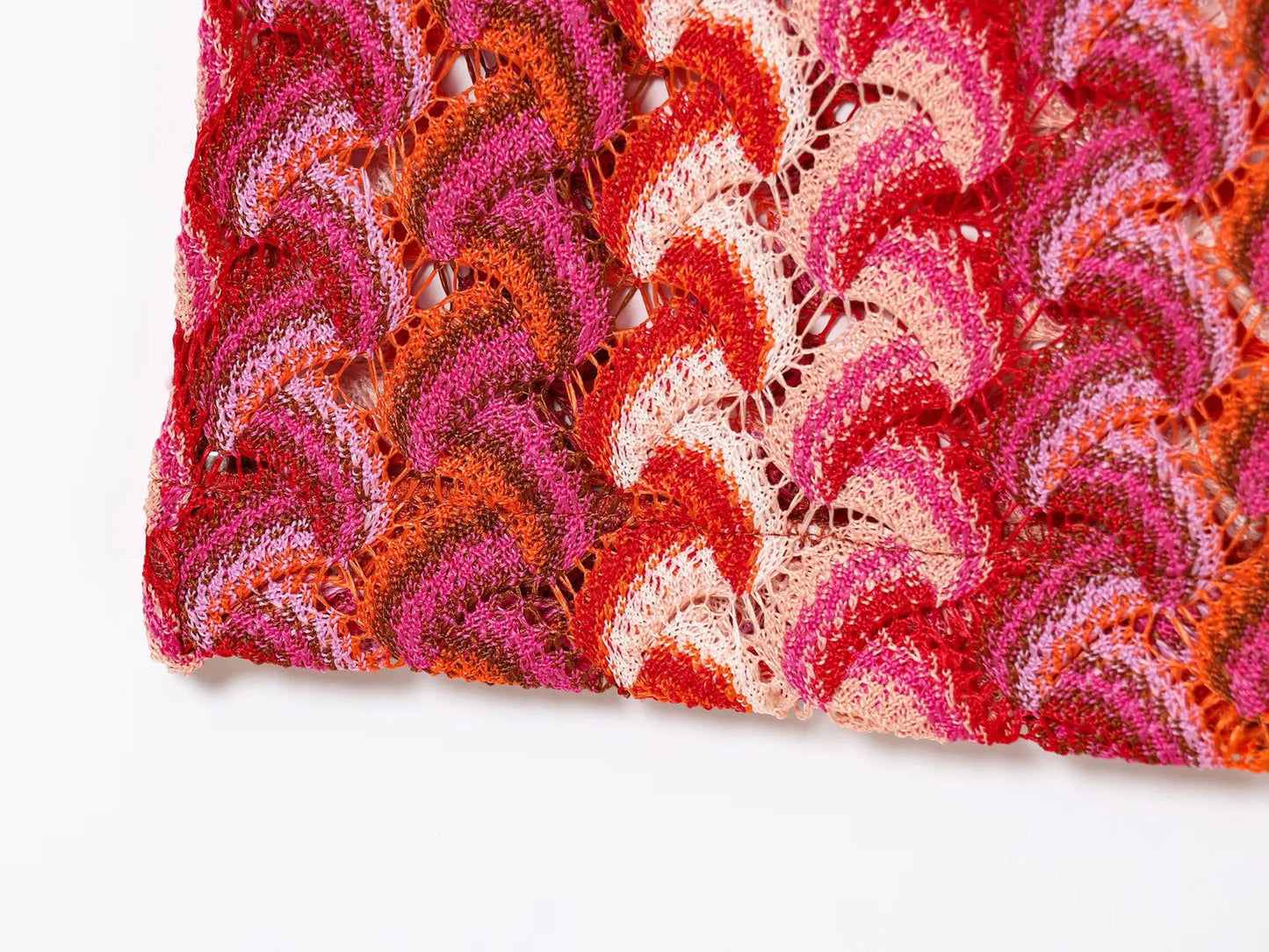 Coordinato donna in maglia crochet – top corto girocollo e pantaloni dritti vita alta