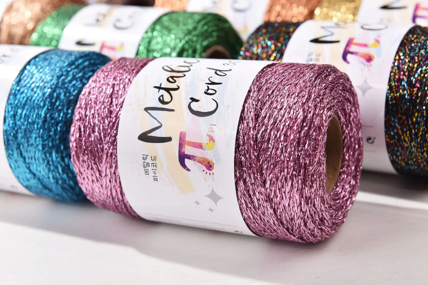 Cordoncino Rigido in Core-Spun da 3 mm con Fili Metallici Argentati – Filo Decorativo di Alta Qualità per Packaging Regalo, Uncinetto e Progetti Fai-da-Te