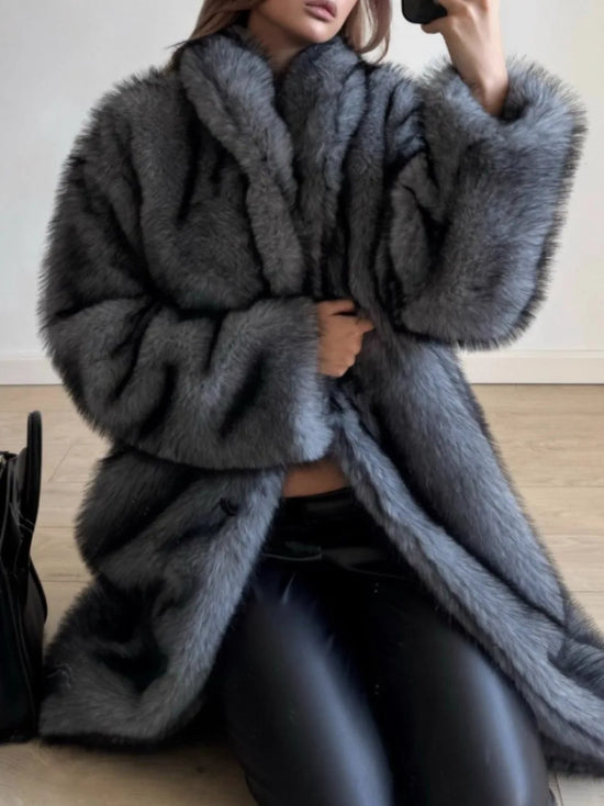Cappotto lungo donna in pelo sintetico – pelliccia finta morbida, over-fit e lussuoso per inverno 2025