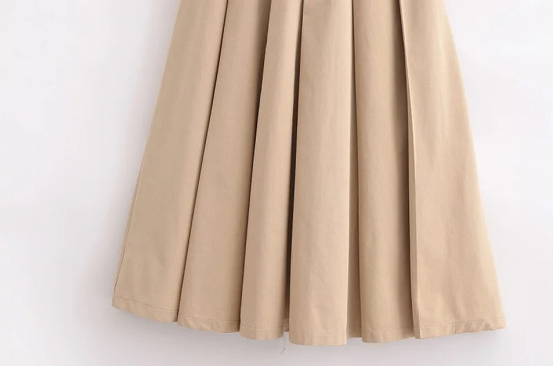Vestito midi estivo senza maniche con cintura – elegante e plissettato