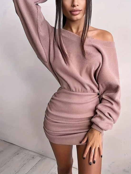 Mini abito bodycon donna con ruches e maniche lunghe – vestito aderente