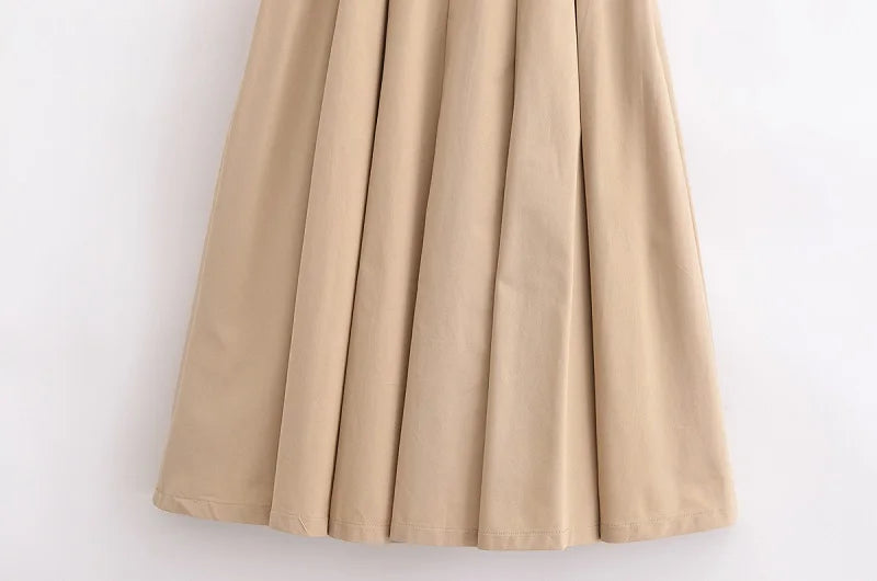 Vestito midi estivo senza maniche con cintura – elegante e plissettato