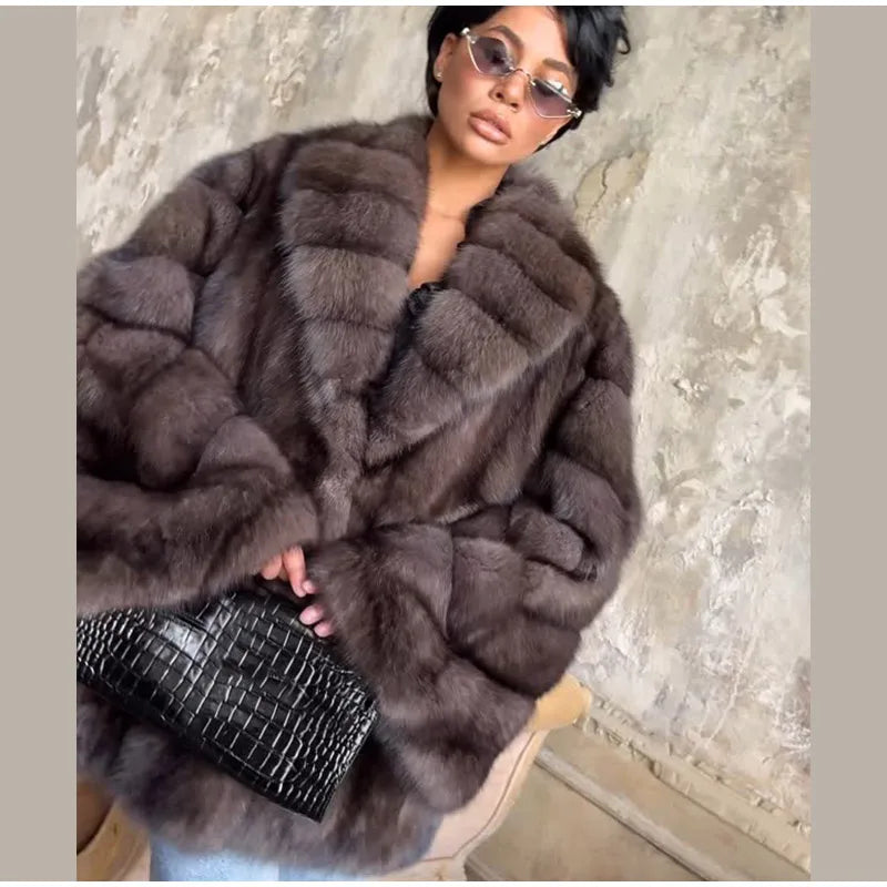 Cappotto lungo in pelliccia sintetica con colletto a revers – giacca maxi donna calda e lussuosa per l'inverno 2025