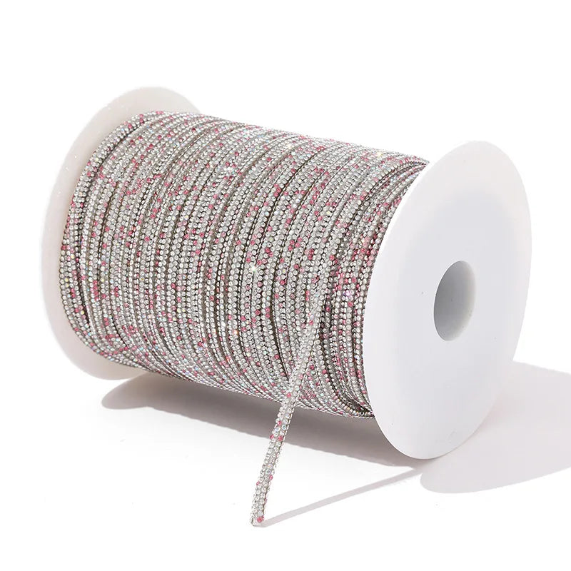 Corda in Cotone con Strass in Vetro 4 mm – 5 Metri Applicabile con Ferro o Cucitura per Abiti, Borse e Scarpe