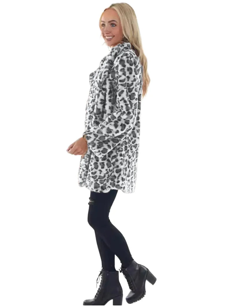 Cappotto donna oversize leopardo – abbigliamento autunno/inverno 2025, stampa leopardata, vestibilità ampia, top casual