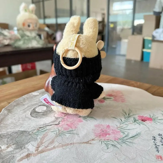 Set di abbigliamento per bambola Labubu da 17 cm – Cappello orso e maglione con cuore