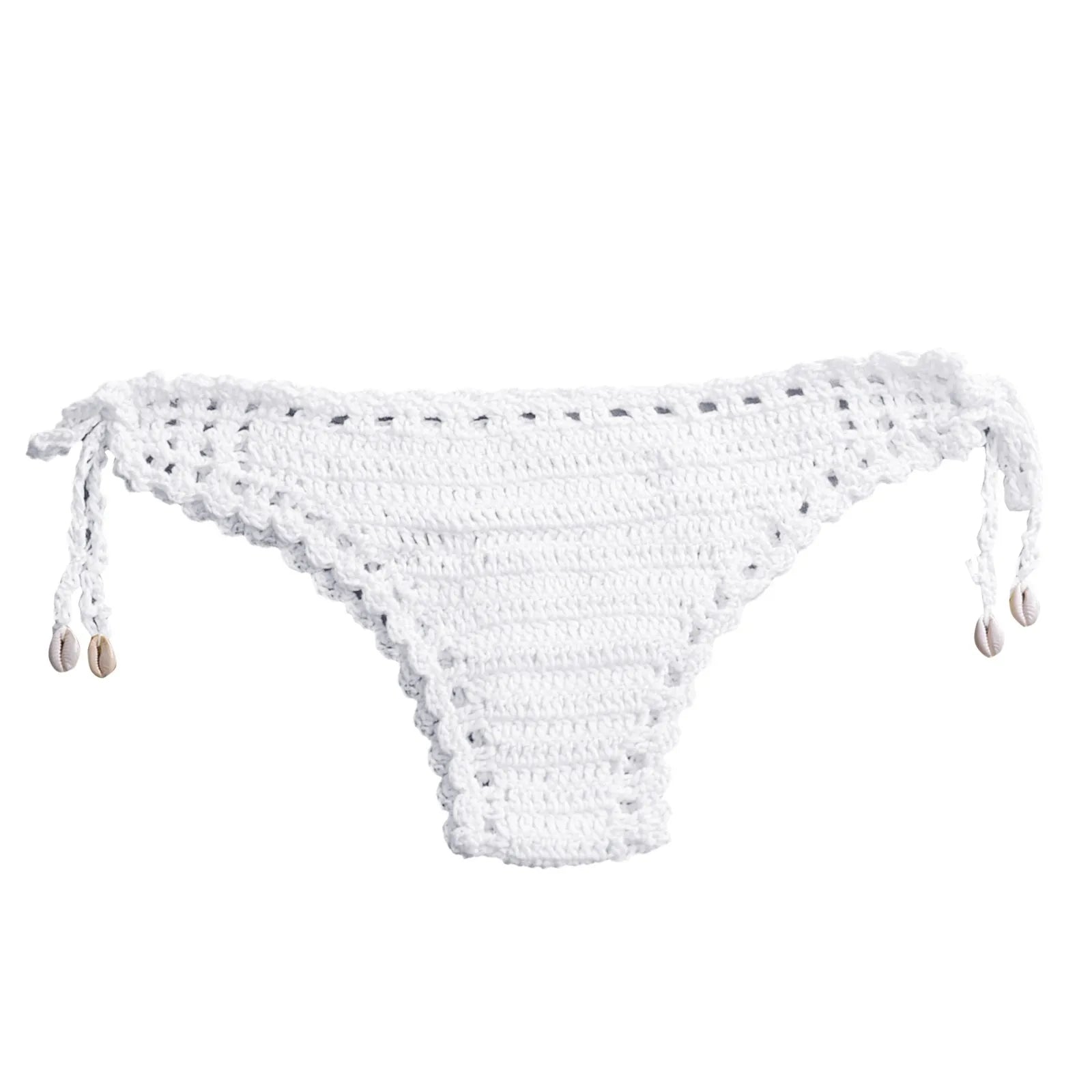 Bikini all’uncinetto micro brasiliano 2025, top triangolo con laccetti e slip con conchiglie laterali, disponibile in 8 colori vivaci, elegante e femminile.