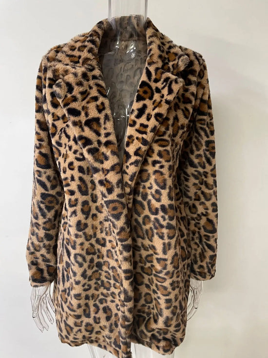 Cappotto donna oversize leopardo – abbigliamento autunno/inverno 2025, stampa leopardata, vestibilità ampia, top casual