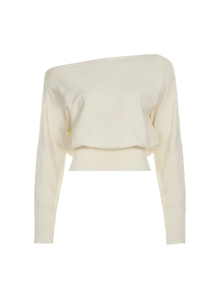 Maglione donna asimmetrico a collo alto e maniche lunghe