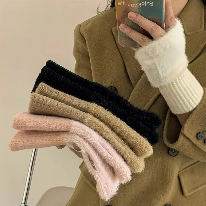 Guanti in pelliccia sintetica “mink fleece” half-finger donna – Guanti senza dita caldi e morbidi per l’inverno, perfetti per scrivere e usare lo smartphone