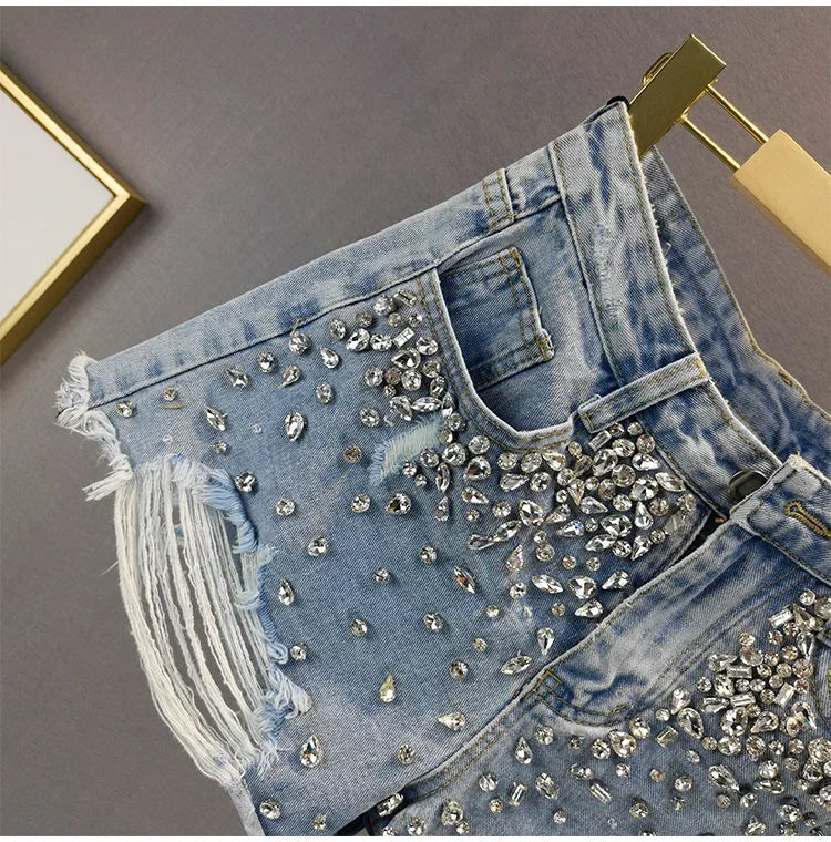 Shorts jeans donna Y2K vita alta con strass e frange – Primavera 2025
