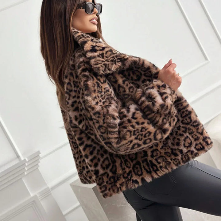 Cardigan/giacca leopardata oversize da donna – stile casual-luxury per autunno/inverno 2025