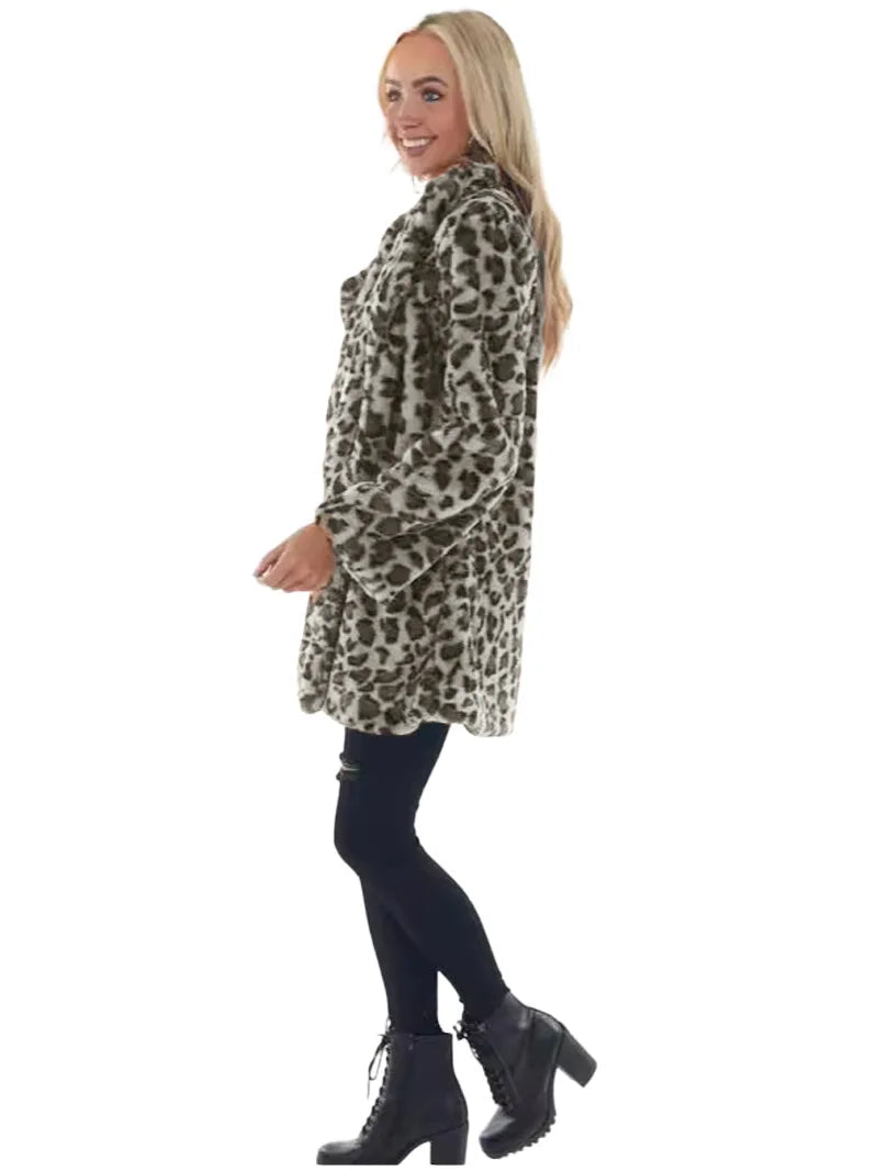 Cappotto donna oversize leopardo – abbigliamento autunno/inverno 2025, stampa leopardata, vestibilità ampia, top casual