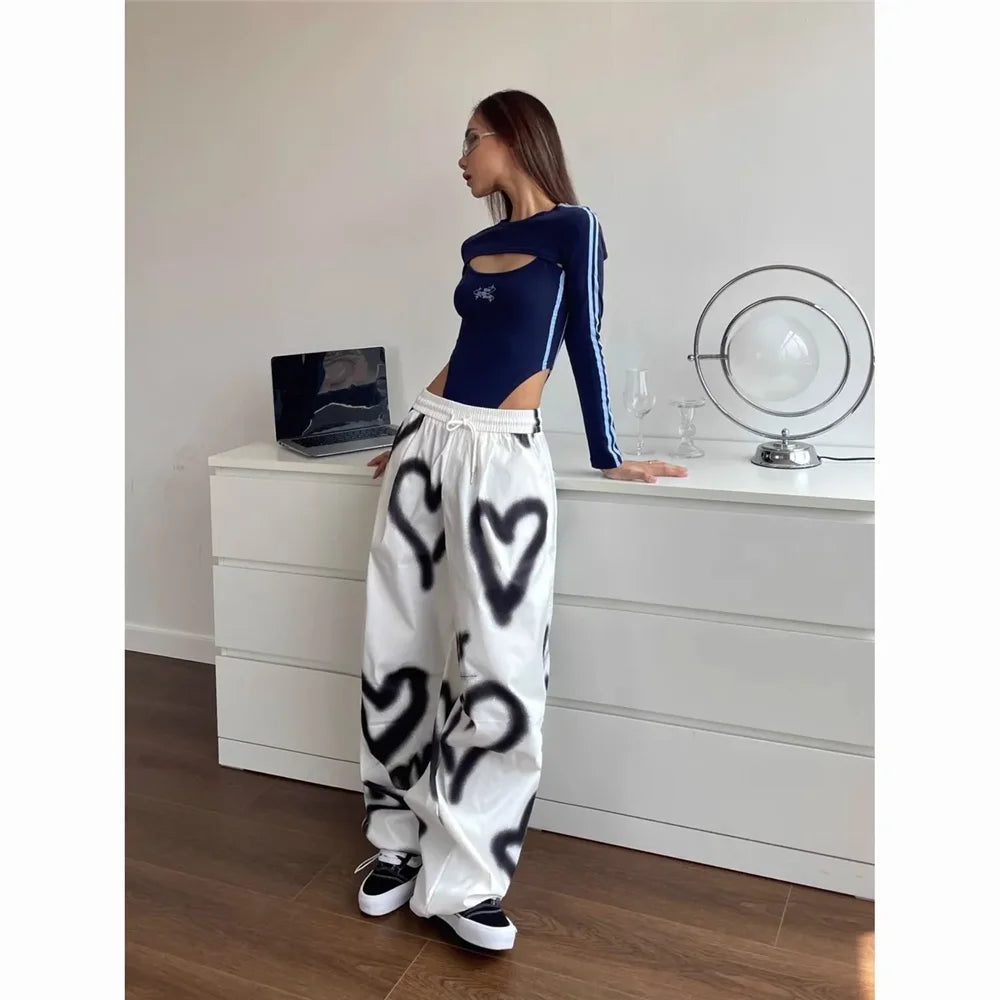 Pantaloni Donna Wide Leg Y2K – Jogger Graffiti Streetwear
