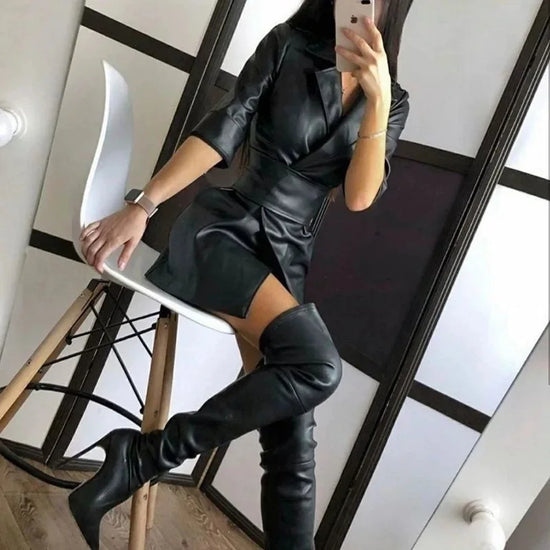 Cappotto in PU leather da donna 2025 – giacca long con cintura, stile elegante per autunno/inverno