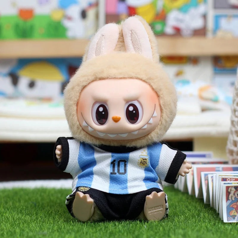 Set di abbigliamento sportivo per bambola Labubu da 17 cm – Divisa da calcio e da basket