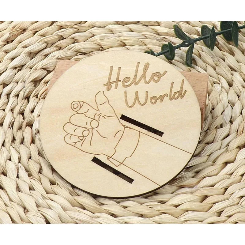 Porta Braccialetto Nascita Neonato – Targhetta Hello World in Legno