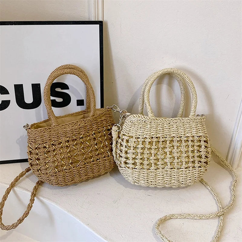 Borsa Piccola a Tracolla Donna in Paglia Intrecciata - Leggera e Trendy