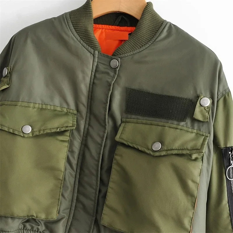 Giacca pilot bomber da donna imbottita – stile militare verde army, antivento e leggera per primavera/autunno