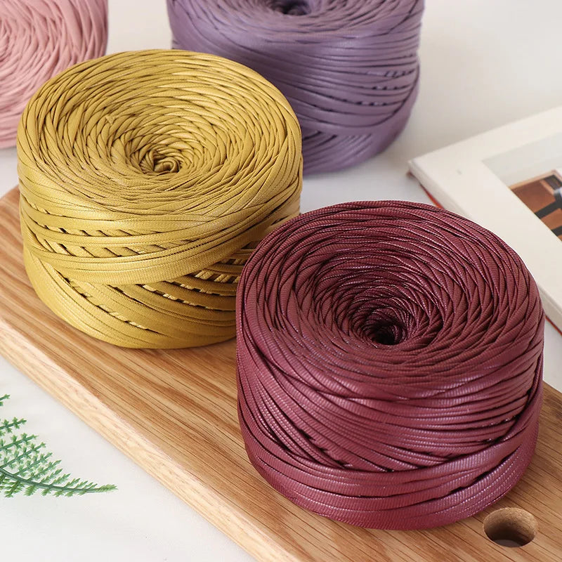 Filo in finta pelle (nappa matte) 200 g – yarn grosso per lavori fai-da-te: borse, uncinetto, craft & decorazioni