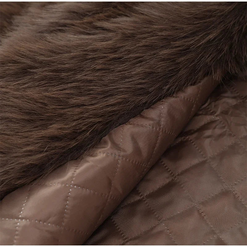 Pelliccia corta donna marrone con collo a rever