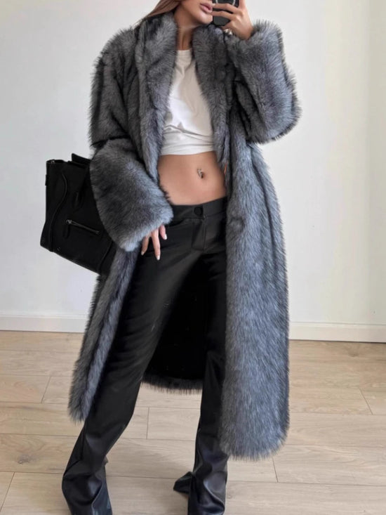 Cappotto lungo donna in pelo sintetico – pelliccia finta morbida, over-fit e lussuoso per inverno 2025