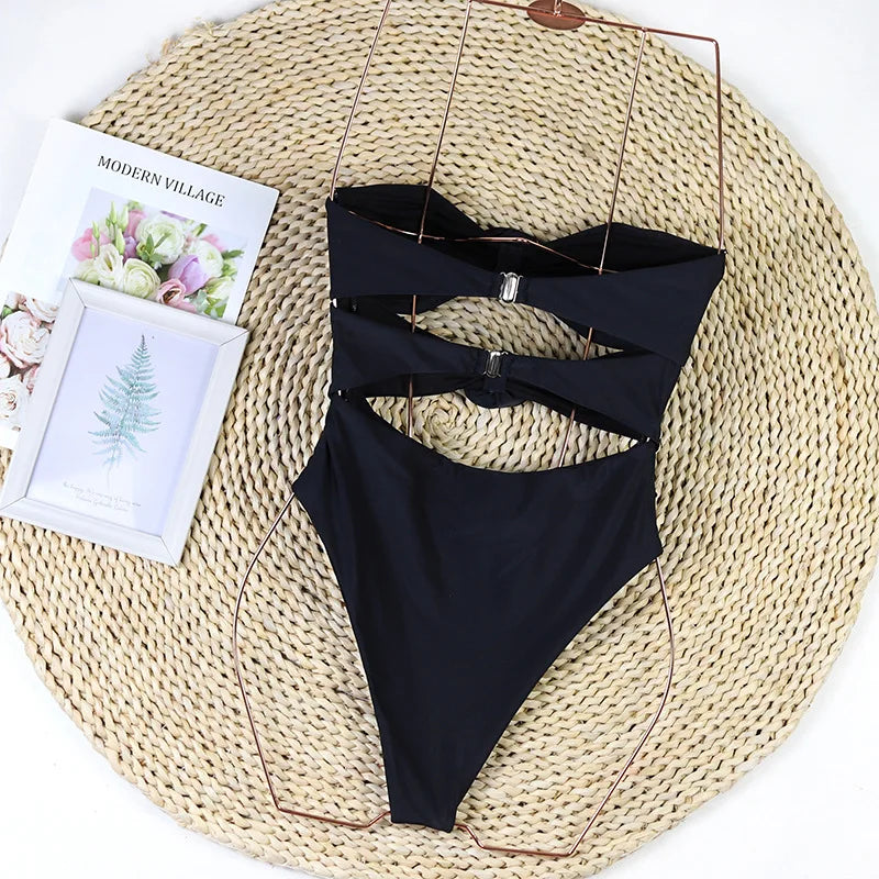 Bikini sexy 2025 con fiori 3D e taglio brasiliano a vita alta