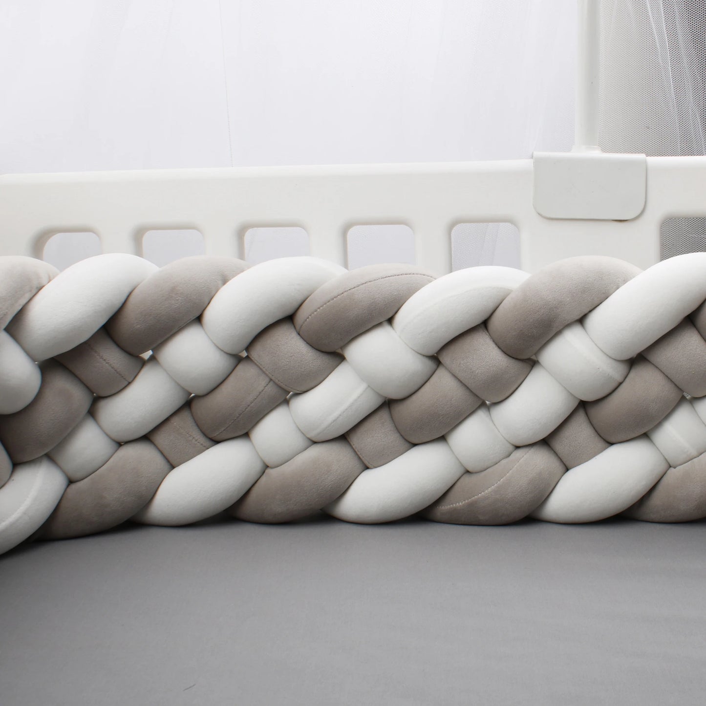 Paracolpi Culla Treccia Intrecciata 300 cm – Cuscino Nodo Protettivo per Lettino Neonati