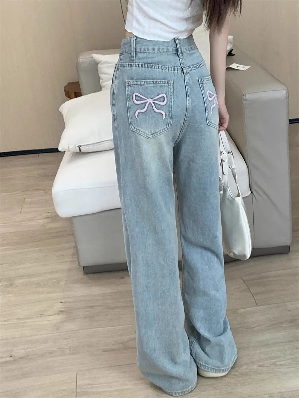 Jeans Straight Leg Donna con Fiocco e Ricamo - dettaglio prodotto