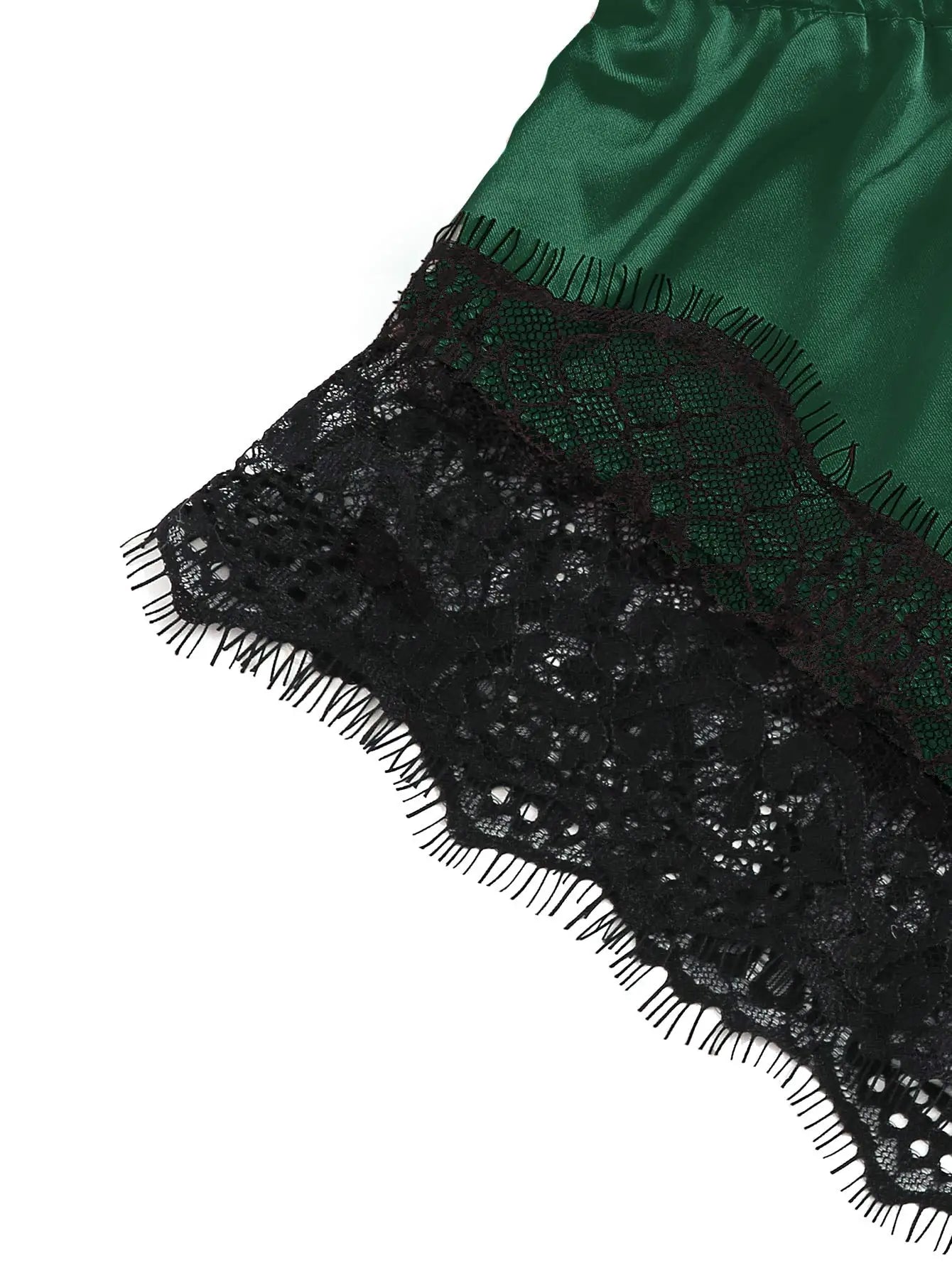 Completo Pigiama Sexy in Pizzo – Bralette e Shorts Coordinati 2 pezzi