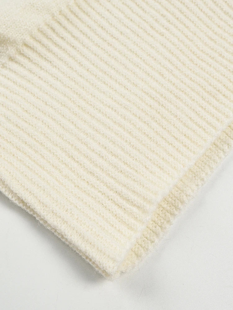 Maglione donna asimmetrico a collo alto e maniche lunghe