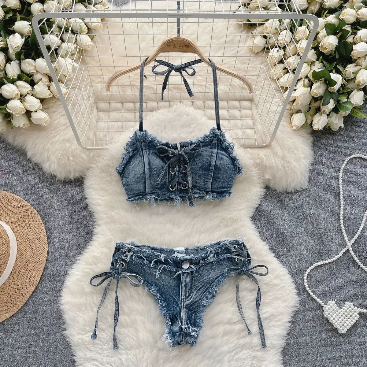 Set bikini donna 2025 con top bra e shorts a vita alta in denim