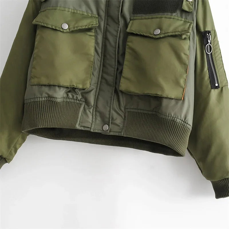 Giacca pilot bomber da donna imbottita – stile militare verde army, antivento e leggera per primavera/autunno