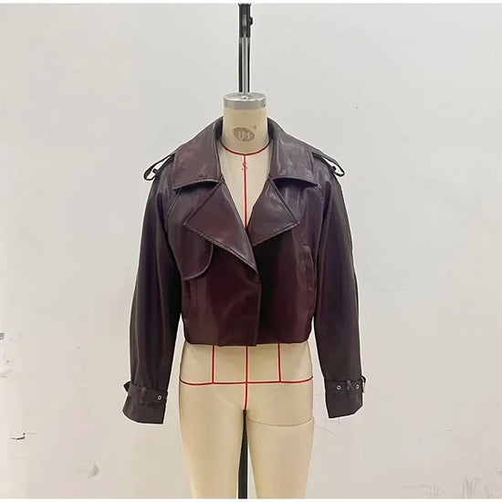 Giacca bomber donna marrone vintage con collo a rever, cintura e zip ‒ outerwear street chic autunno/inverno 2025