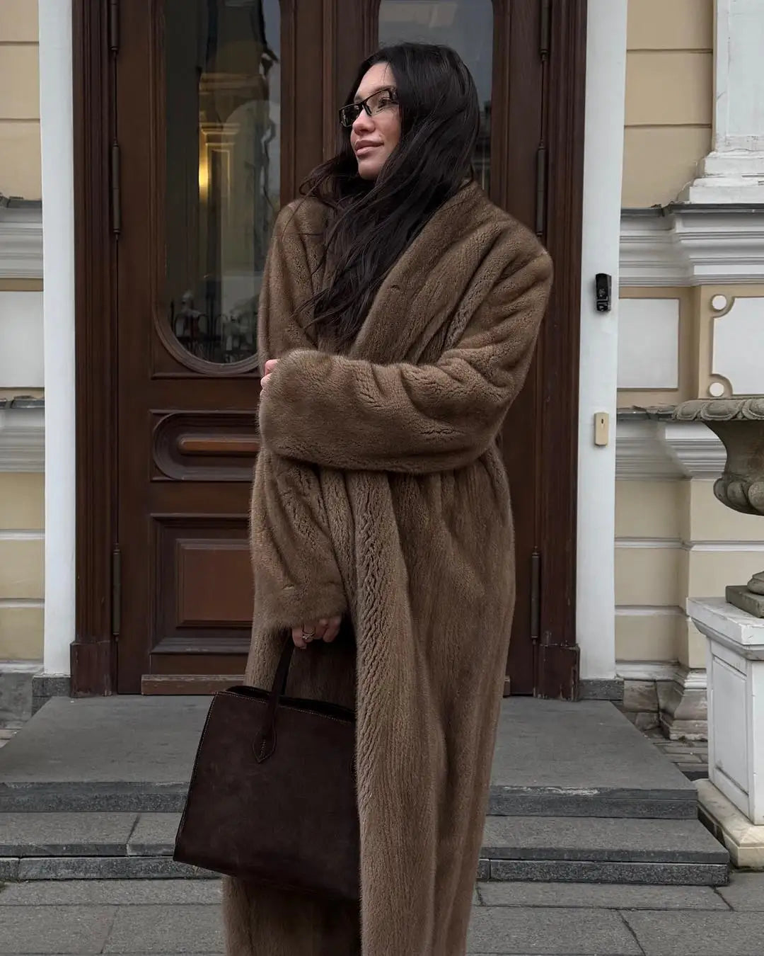 Cappotto donna in pelliccia sintetica dal taglio ampio