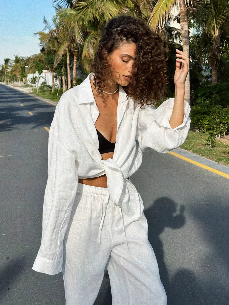 Completo da donna – camicia colletto revers e pantaloni elasticizzati casual-cozy