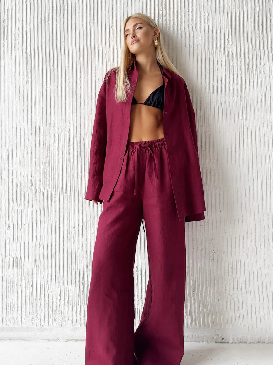 Completo da donna – camicia colletto revers e pantaloni elasticizzati casual-cozy