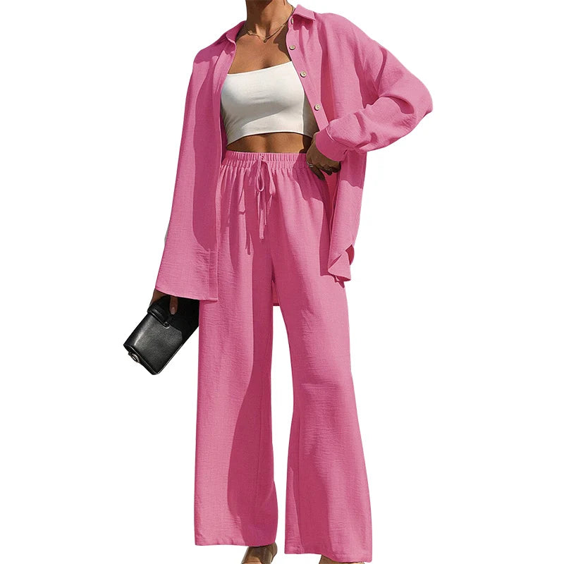 Set donna primavera–estate 2025 – camicia con bottoni e pantaloni wide-leg a vita alta