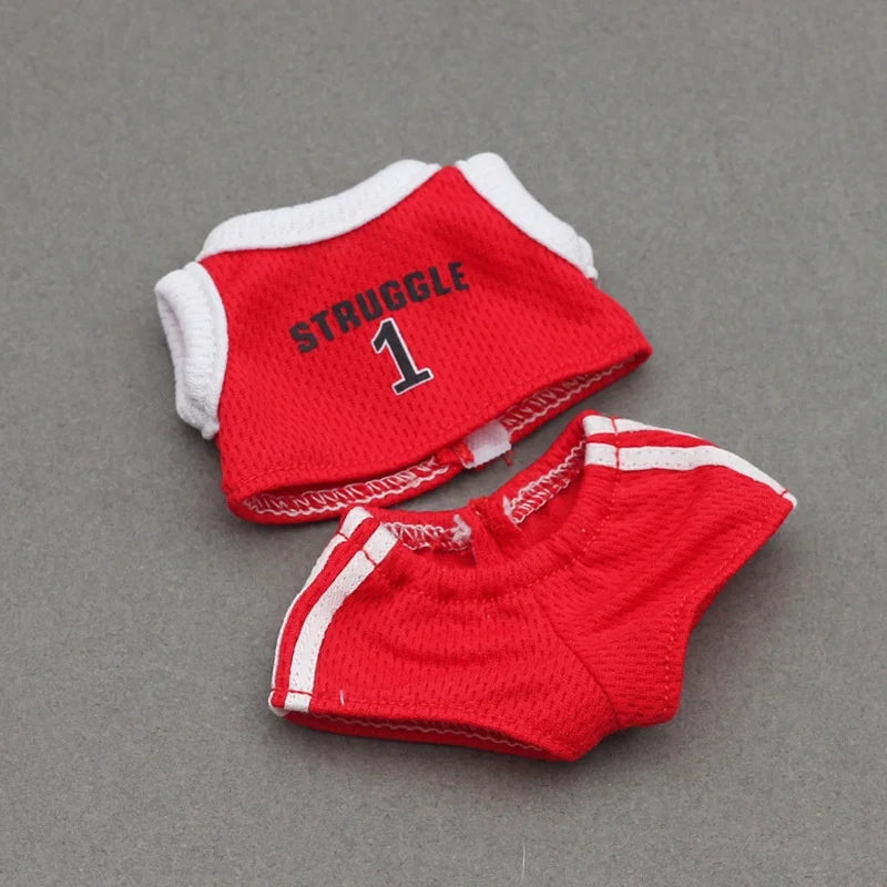 Set di abbigliamento sportivo per bambola Labubu da 17 cm – Divisa da calcio e da basket